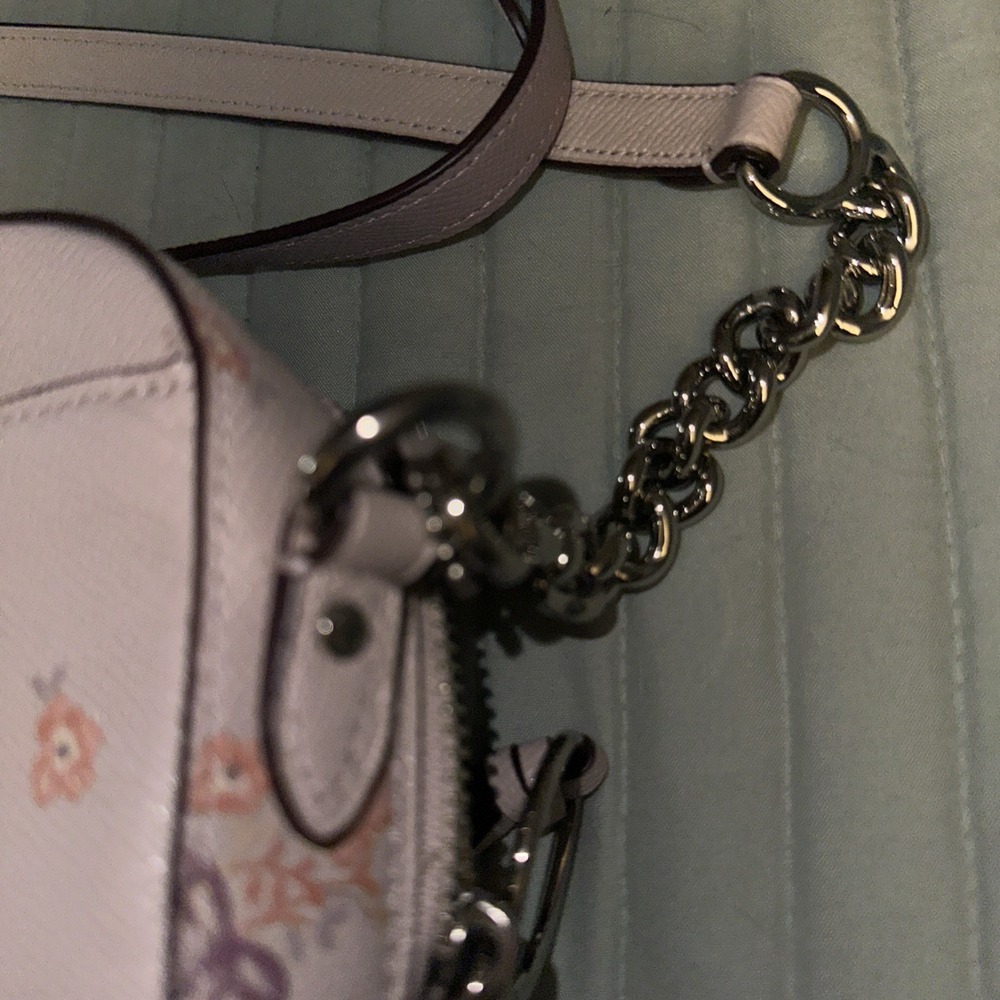 Coach Women's Crossbody Purse Pink B1881-29347 Floral Leather Zipper Chain - Picture 3 of 7